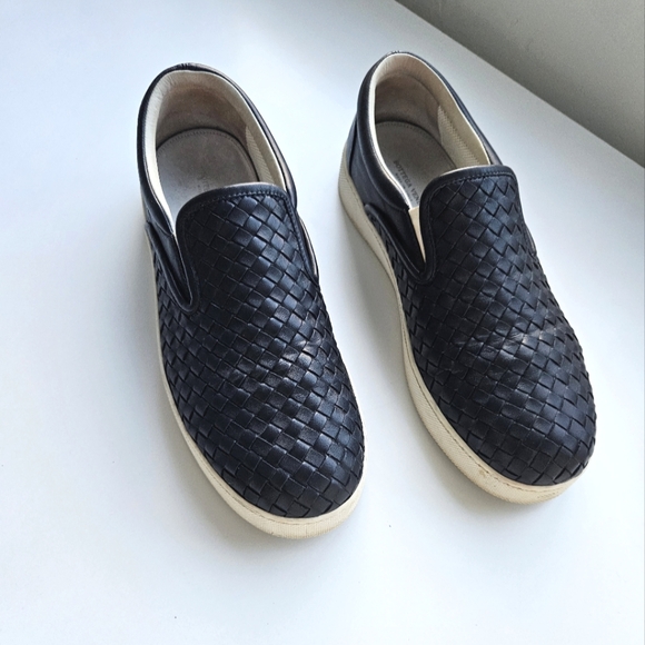 Bottega Veneta Men's Dark Navy Intrecciato Weave Slip On Shoes - Main Image